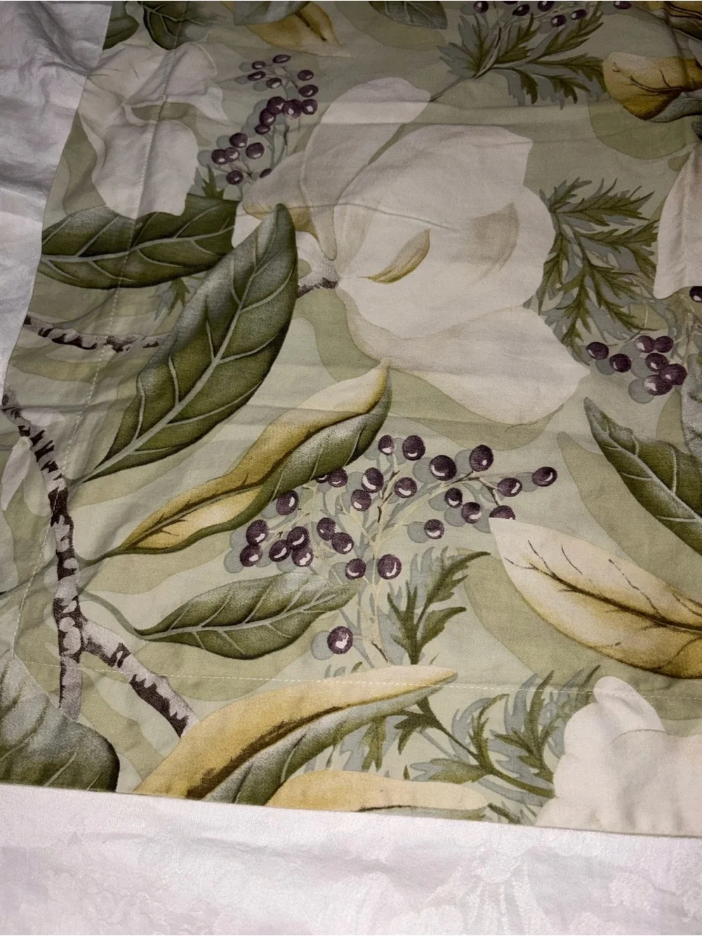 RARE like new Pottery Barn Magnolia Pillow euro sham cover 29” x 29”